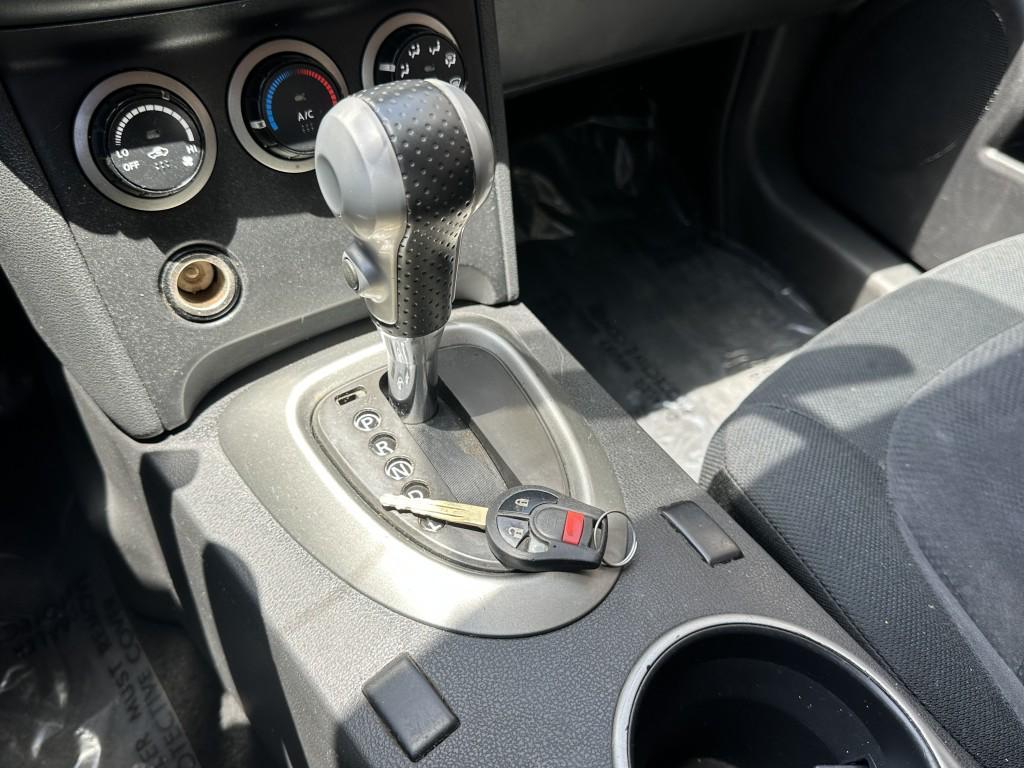 used 2014 Nissan Rogue Select car, priced at $4,900