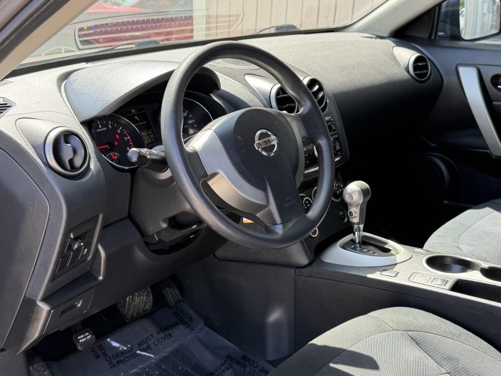 used 2014 Nissan Rogue Select car, priced at $4,900