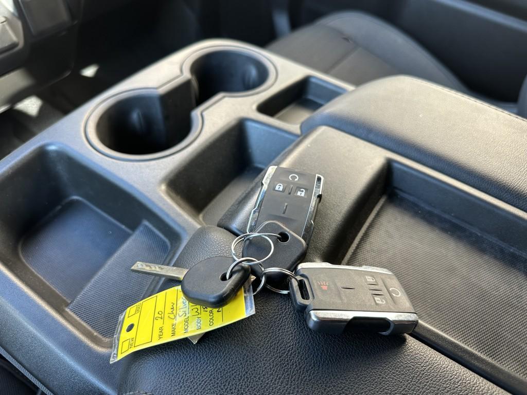 used 2020 Chevrolet Silverado 1500 car, priced at $18,900