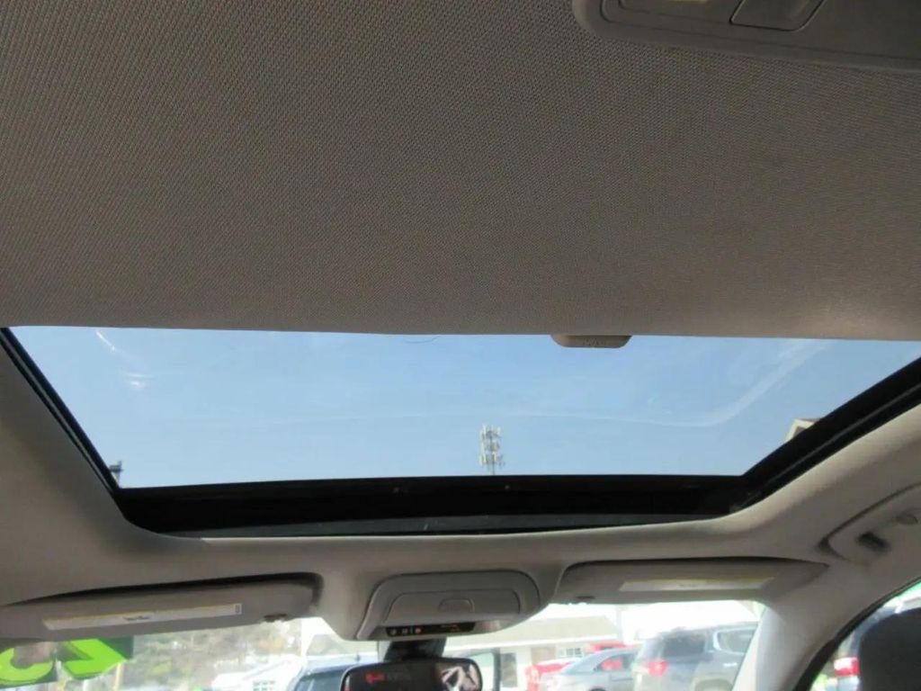 used 2023 GMC Acadia car, priced at $26,900