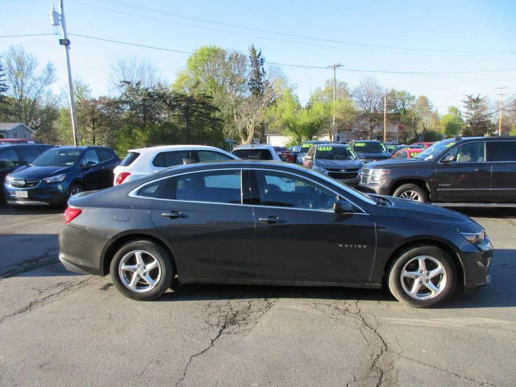 used 2018 Chevrolet Malibu car, priced at $9,995
