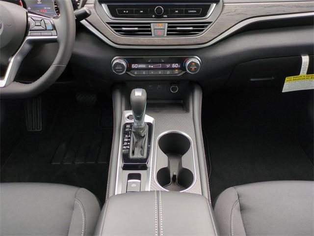 new 2025 Nissan Altima car, priced at $29,252