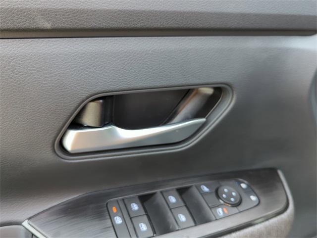 new 2026 Nissan Kicks car, priced at $25,860