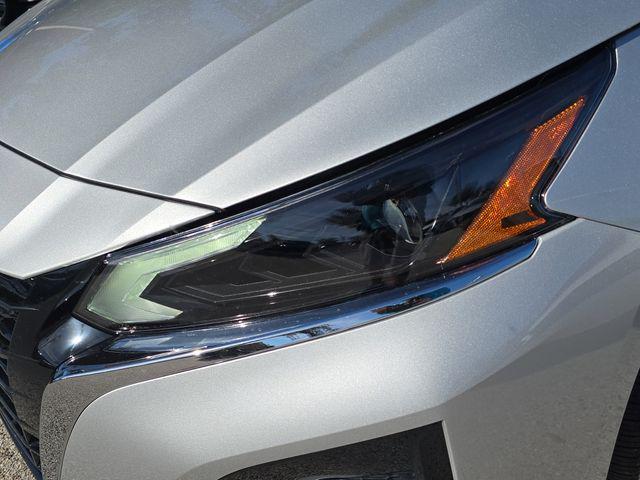 new 2025 Nissan Altima car, priced at $30,440