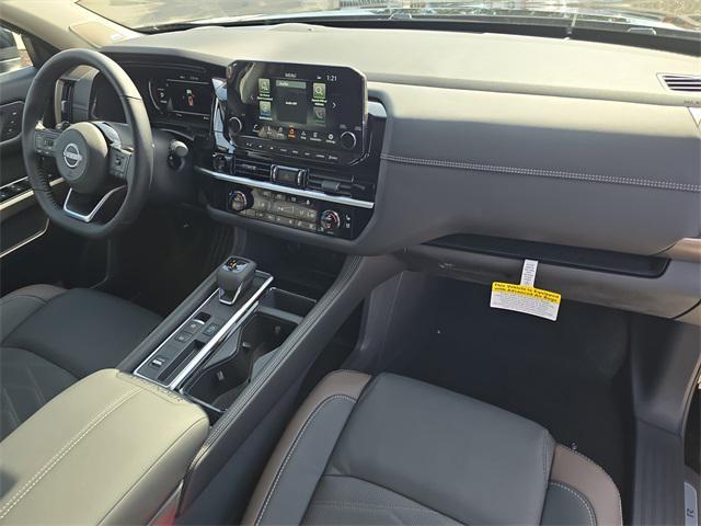 new 2025 Nissan Pathfinder car, priced at $43,614