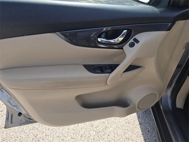 used 2017 Nissan Rogue car, priced at $14,919