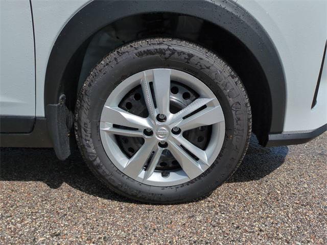 new 2025 Nissan Kicks car, priced at $21,956