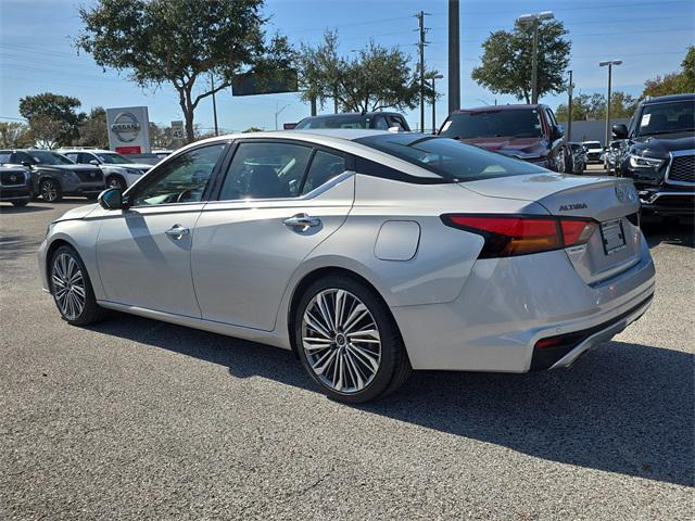 used 2023 Nissan Altima car, priced at $23,000