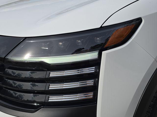 new 2026 Nissan Kicks car, priced at $28,205