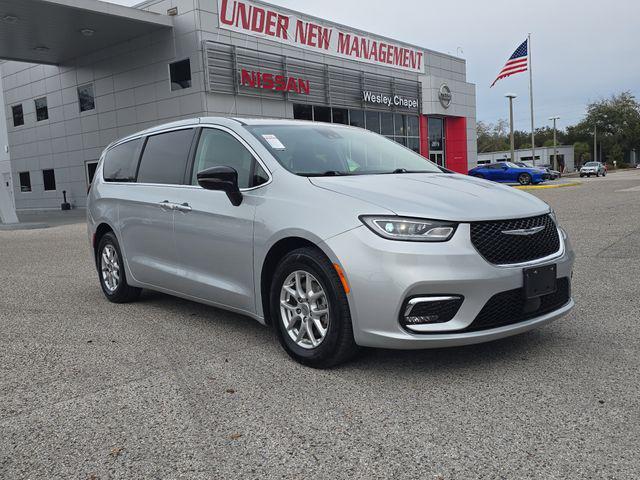 used 2024 Chrysler Pacifica car, priced at $23,995