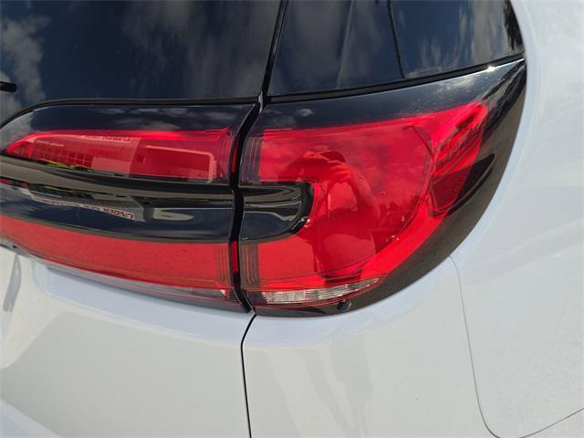 used 2024 Chrysler Pacifica car, priced at $36,705