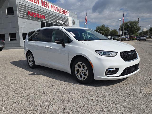 used 2024 Chrysler Pacifica car, priced at $36,705