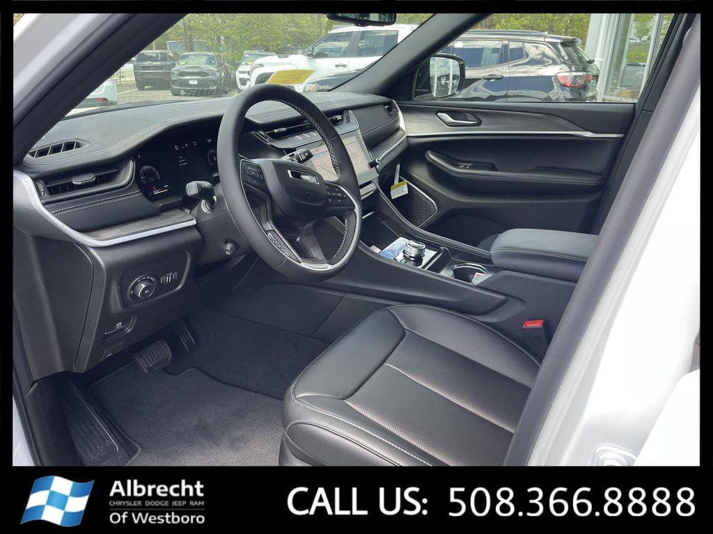 new 2026 Jeep Grand Cherokee L car, priced at $51,555