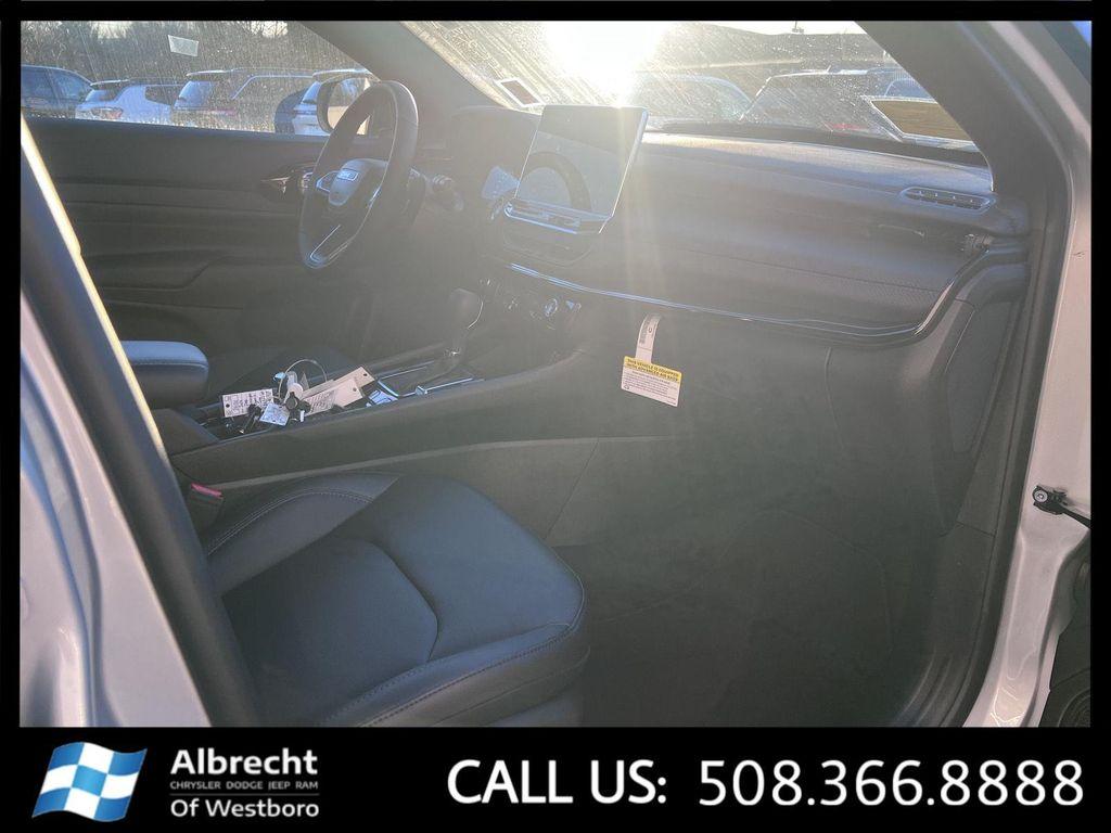 new 2026 Jeep Compass car, priced at $33,228