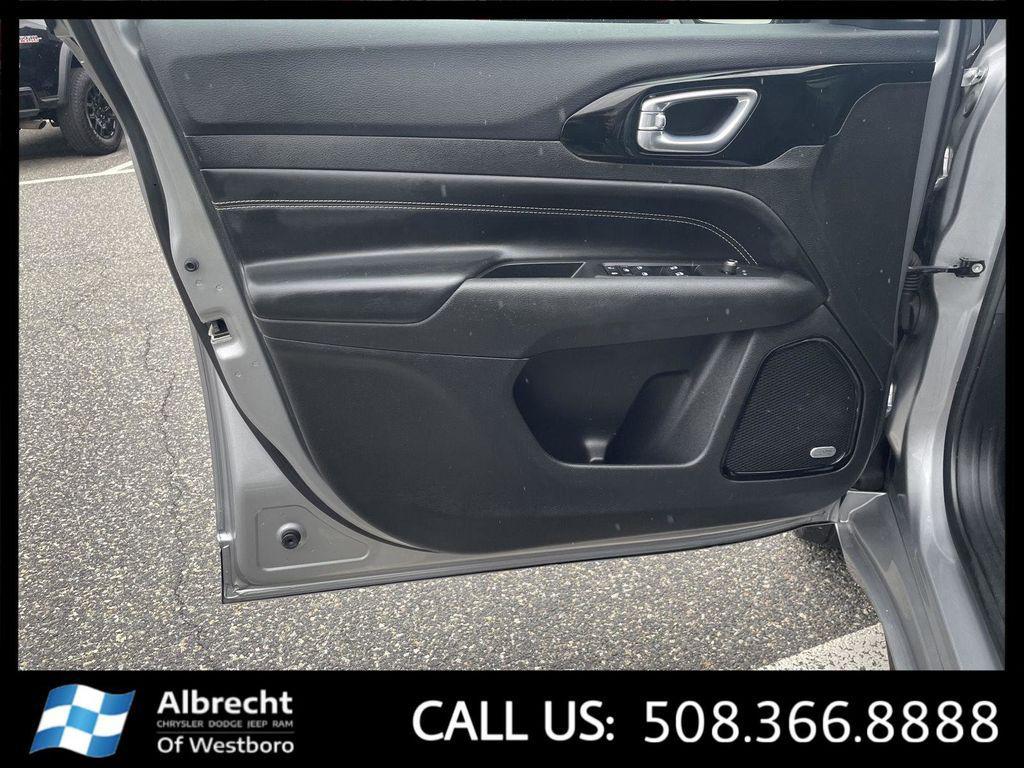 used 2023 Jeep Compass car, priced at $29,044