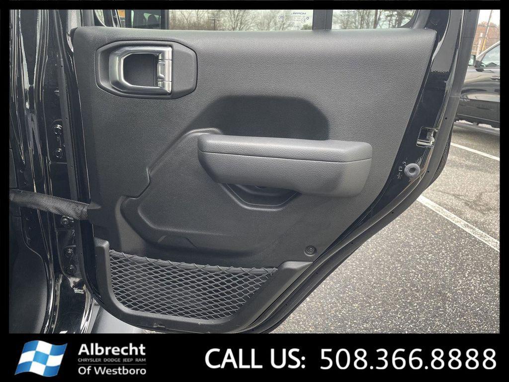 new 2025 Jeep Wrangler car, priced at $46,150