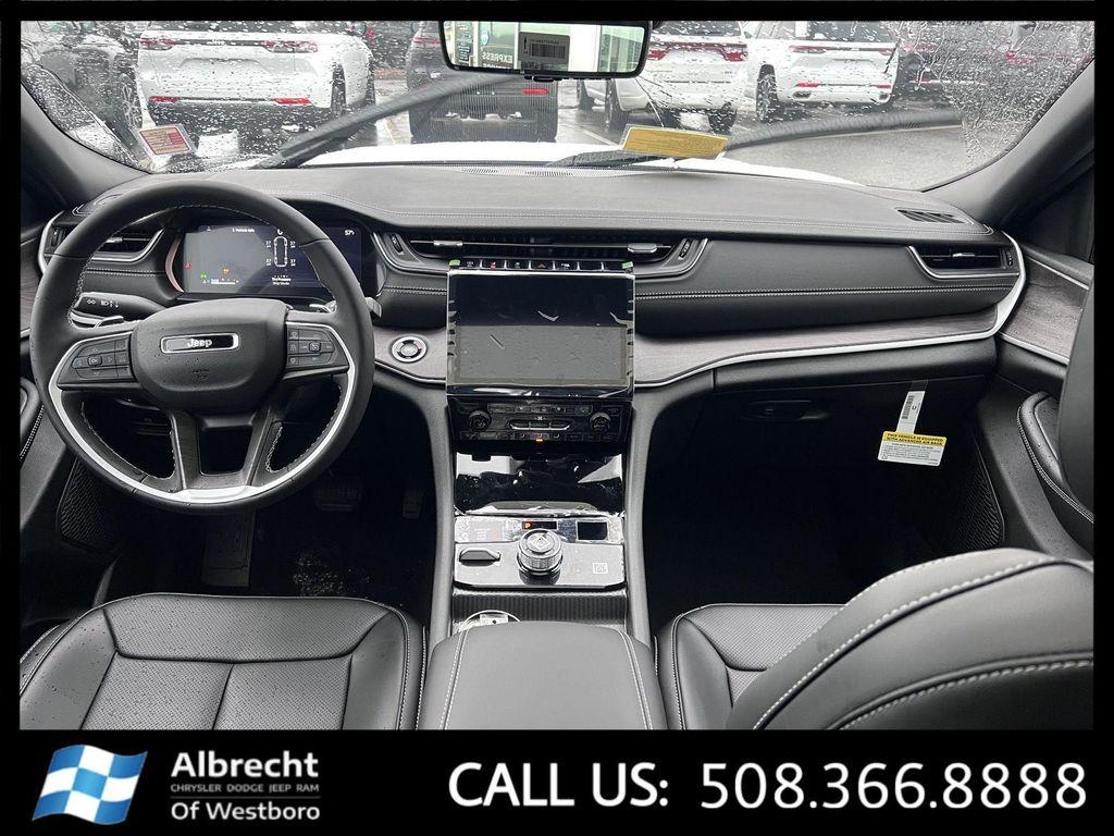 new 2025 Jeep Grand Cherokee L car, priced at $48,513