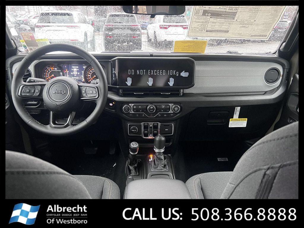 new 2026 Jeep Wrangler car, priced at $46,887