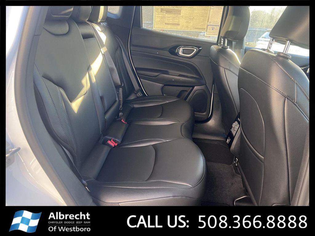 new 2026 Jeep Compass car, priced at $33,352