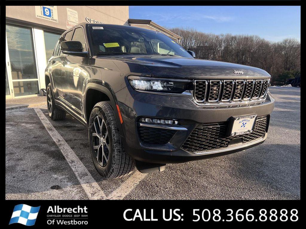 new 2025 Jeep Grand Cherokee car, priced at $44,259