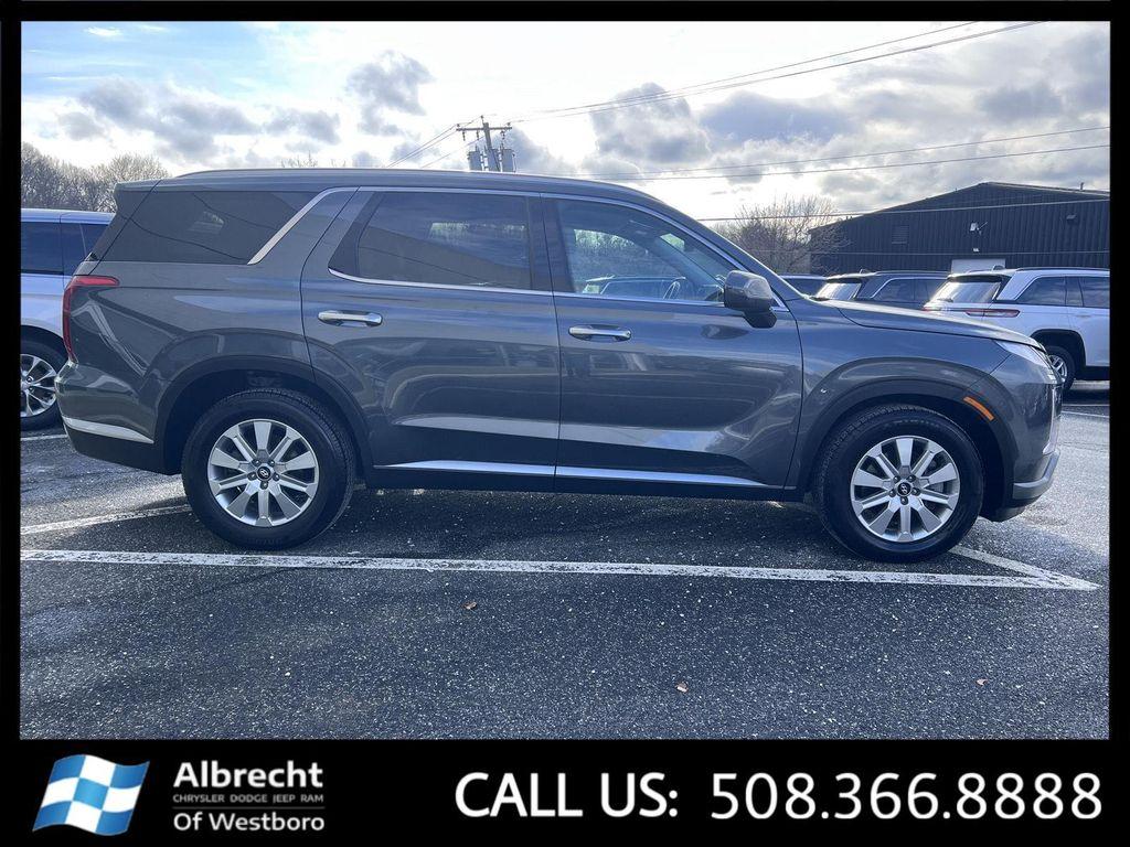 used 2025 Hyundai Palisade car, priced at $34,654