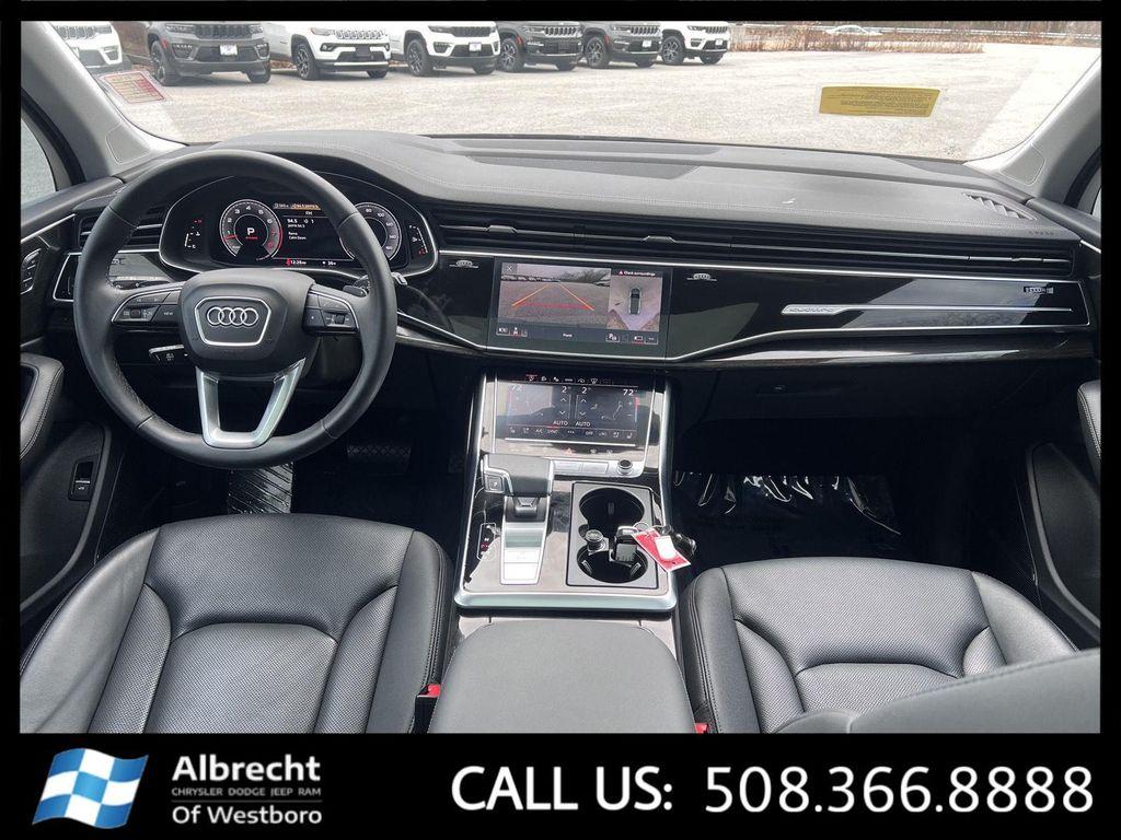 2023 Samurai Gray Metallic Audi Q7