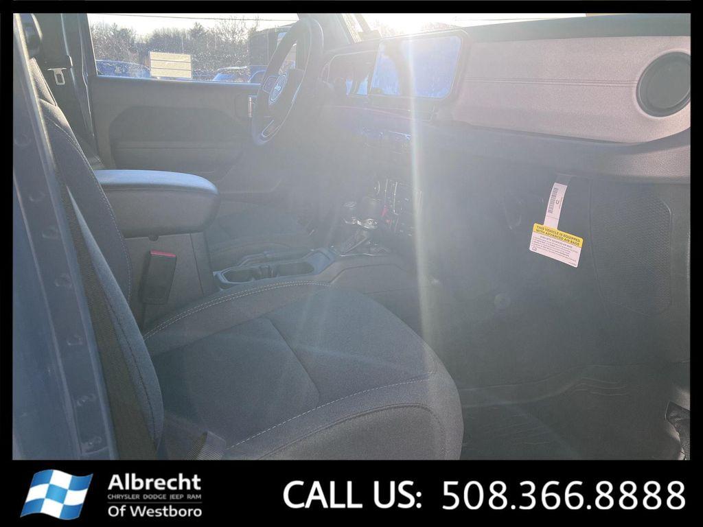 new 2026 Jeep Wrangler car, priced at $48,588