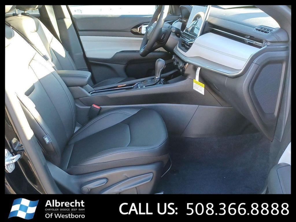 new 2026 Jeep Compass car, priced at $34,249