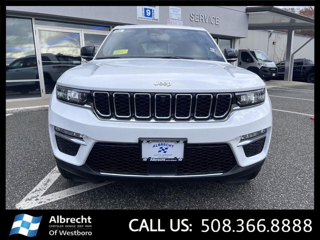 new 2025 Jeep Grand Cherokee car, priced at $44,281