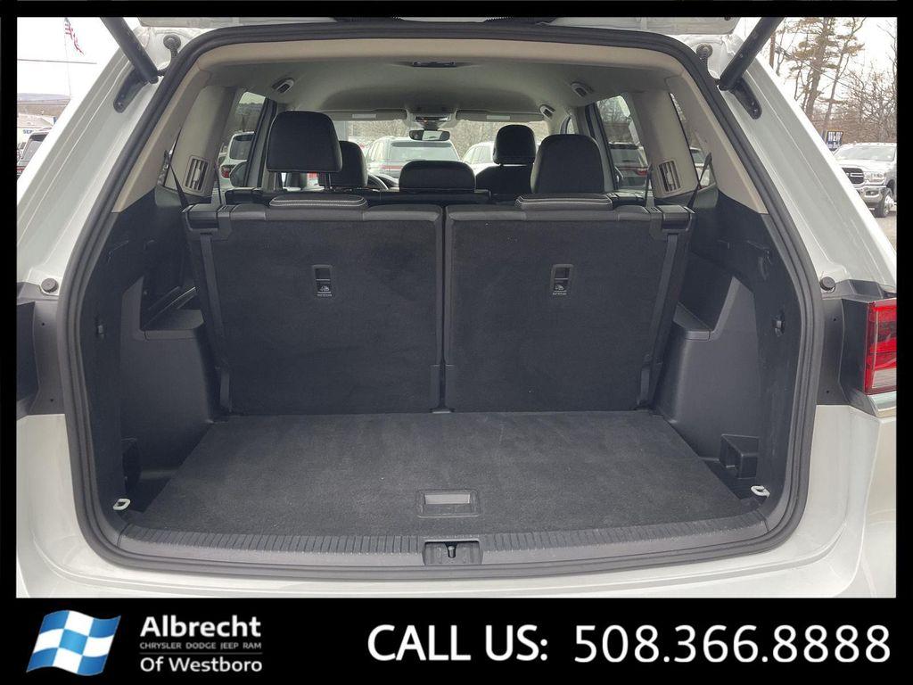 used 2025 Volkswagen Atlas car, priced at $32,118