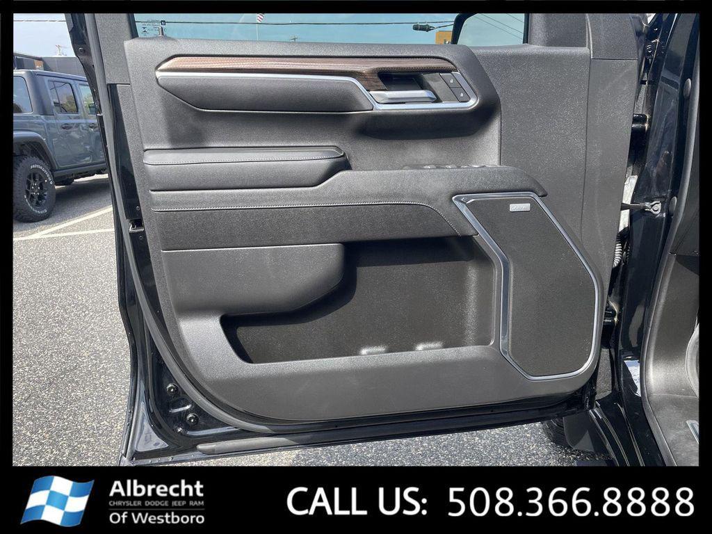 used 2023 Chevrolet Silverado 1500 car