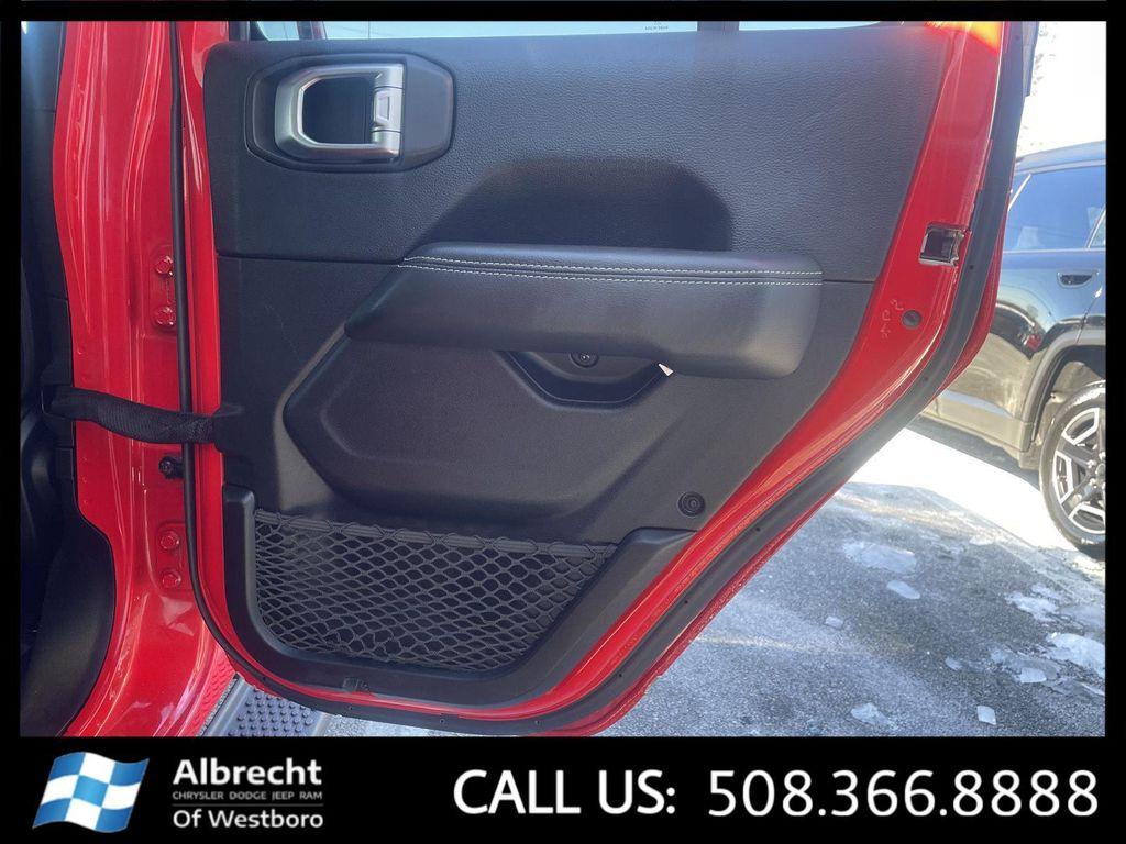 used 2018 Jeep Wrangler Unlimited car, priced at $22,028