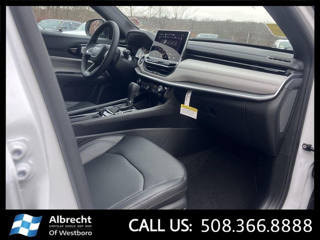 new 2026 Jeep Compass car, priced at $31,576