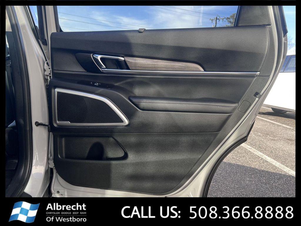 used 2022 Kia Telluride car, priced at $28,189
