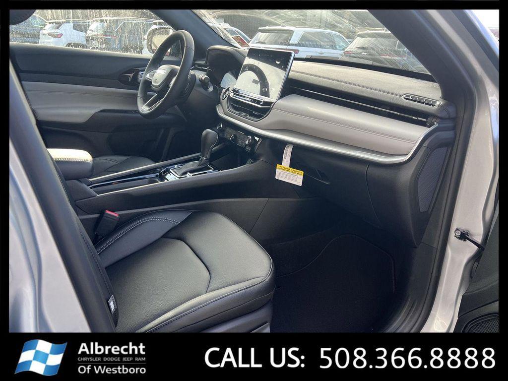 new 2026 Jeep Compass car, priced at $34,111