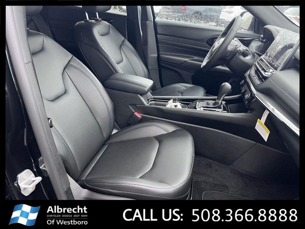 new 2026 Jeep Compass car, priced at $33,882