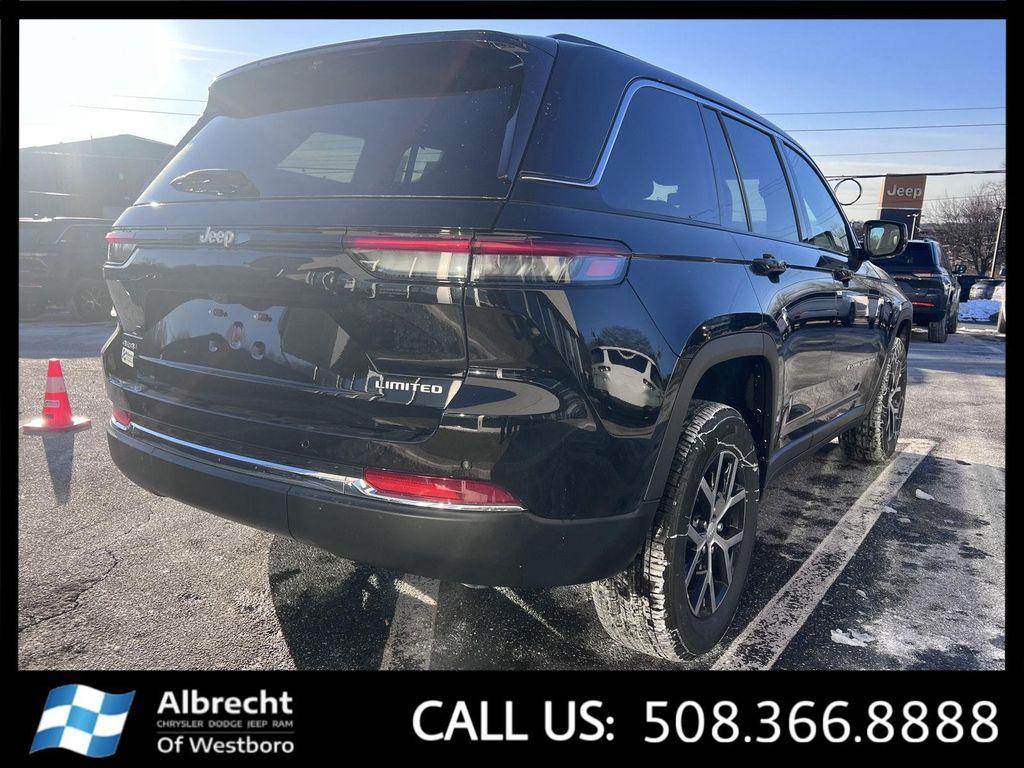 new 2025 Jeep Grand Cherokee car, priced at $46,980
