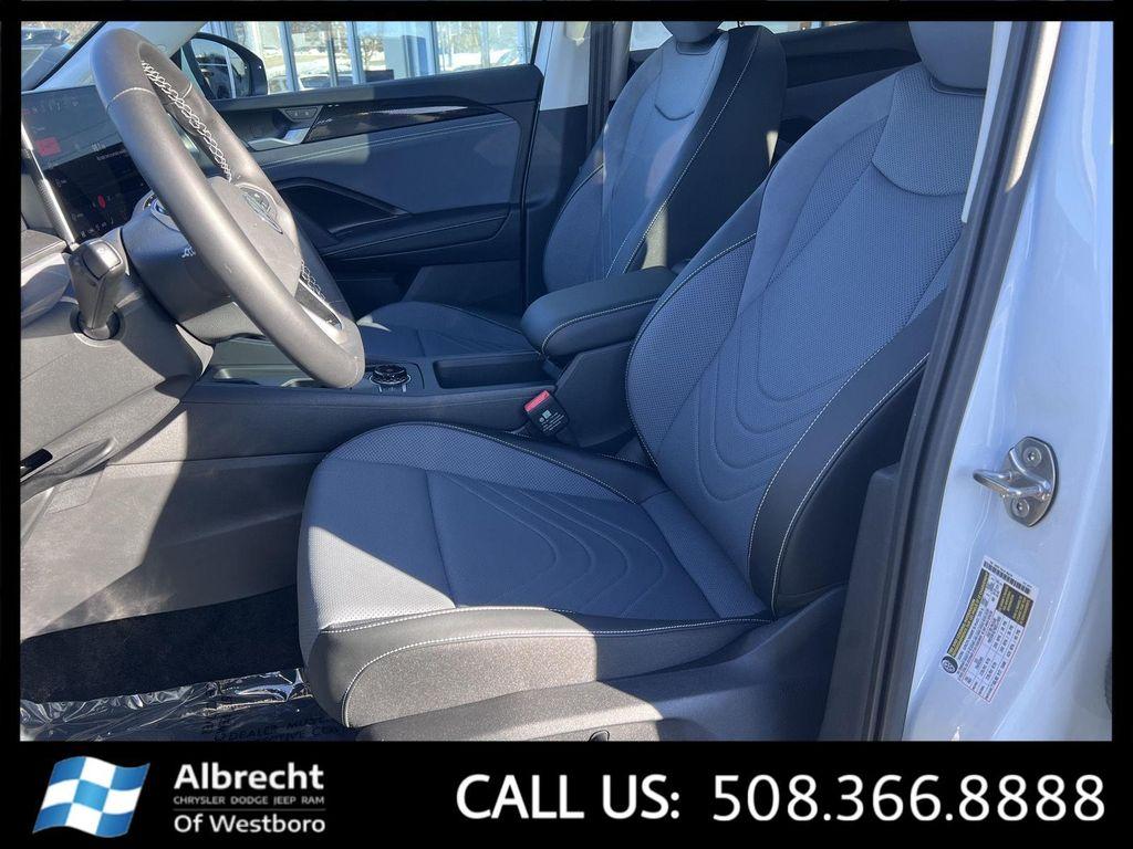 used 2025 Volkswagen Tiguan car, priced at $32,515