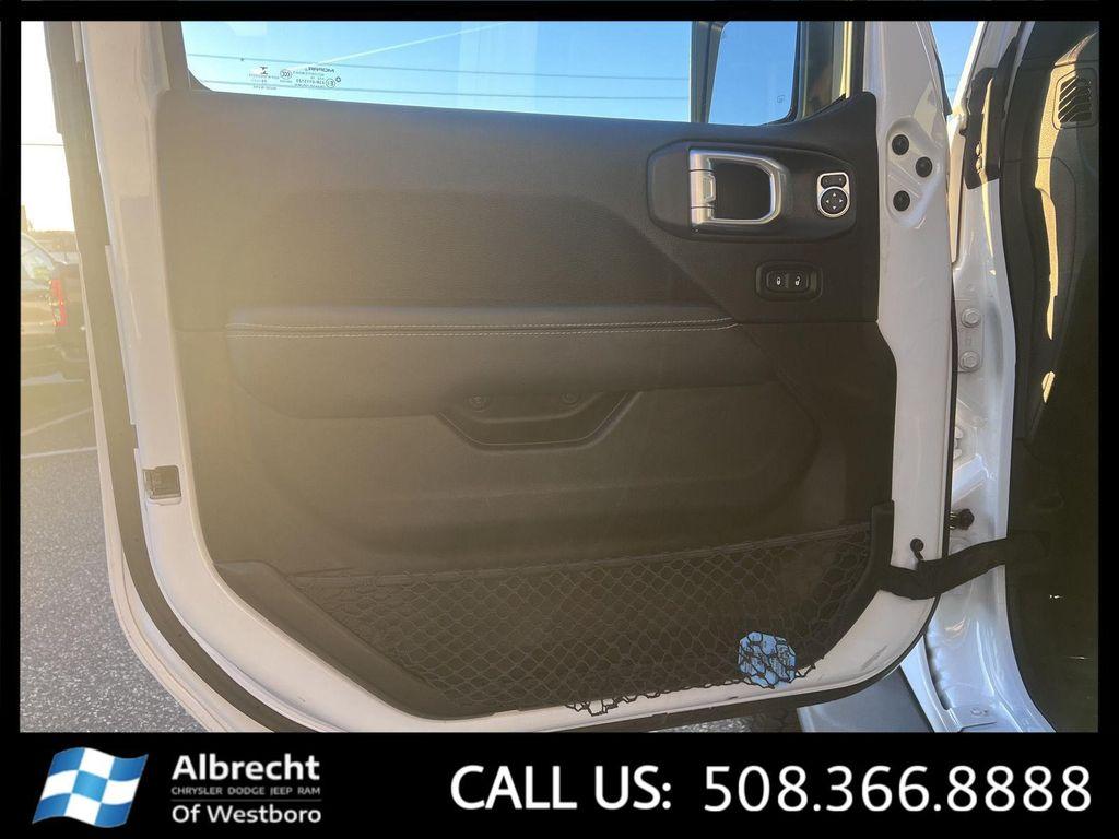 used 2020 Jeep Gladiator car, priced at $22,529