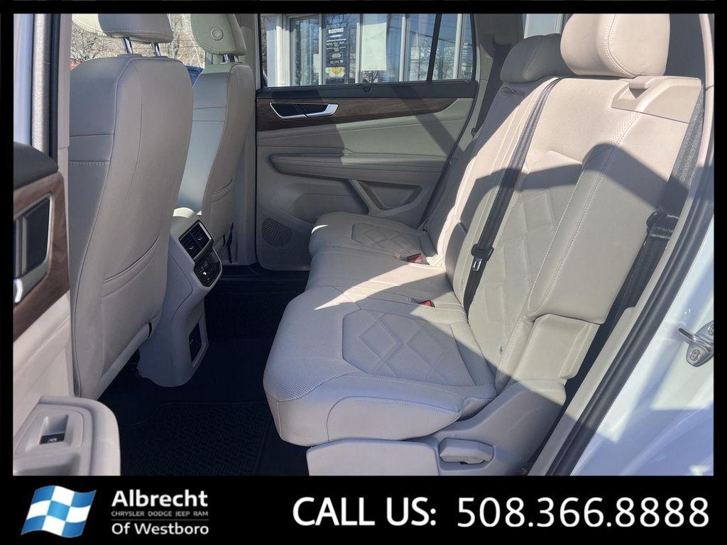 used 2025 Volkswagen Atlas car, priced at $37,502