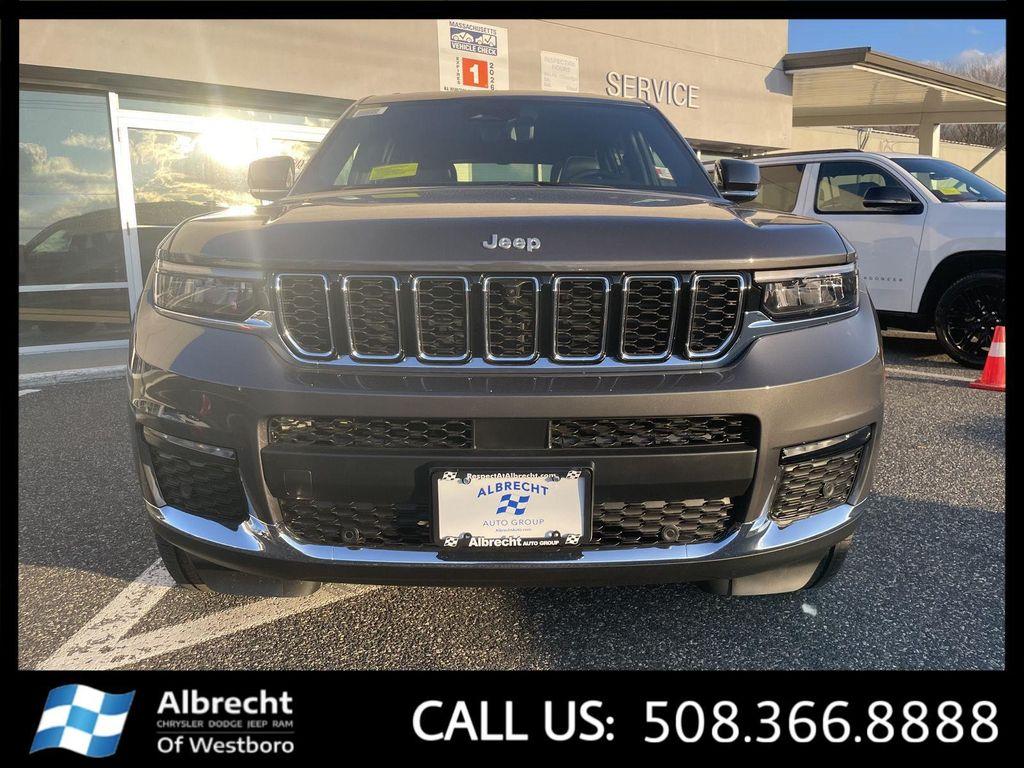 new 2025 Jeep Grand Cherokee L car, priced at $51,295