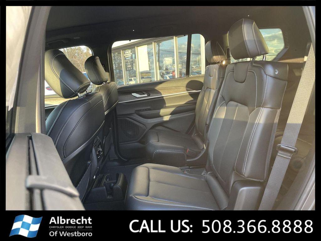 new 2025 Jeep Grand Cherokee L car, priced at $51,295