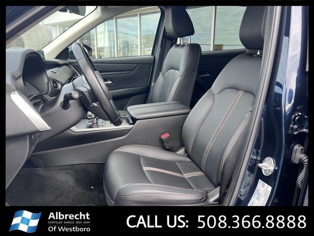 used 2025 Mazda CX-90 car, priced at $29,598