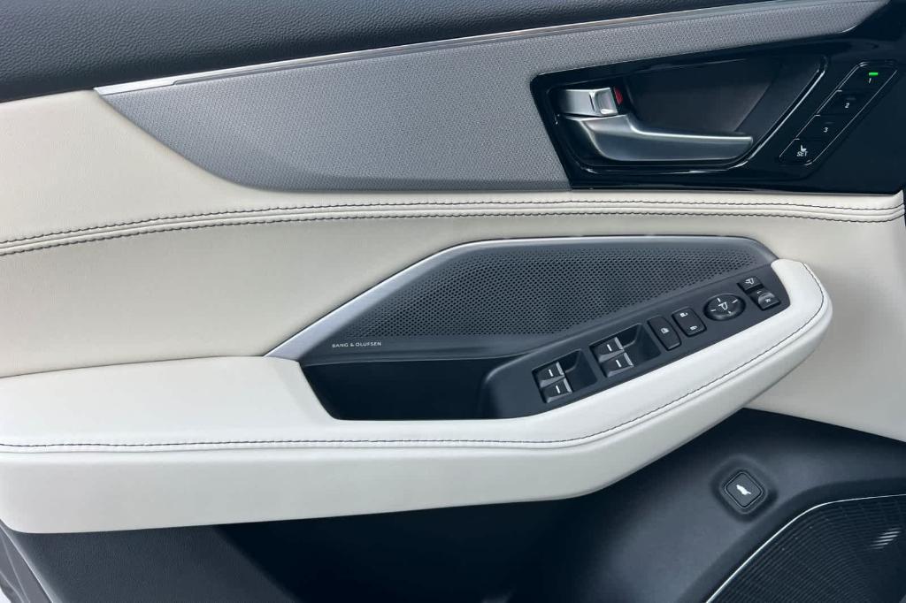 new 2026 Acura MDX car, priced at $70,850