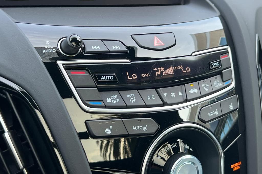 new 2026 Acura RDX car, priced at $47,050