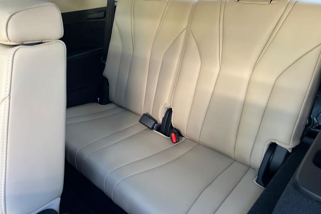 used 2026 Acura MDX car, priced at $57,800
