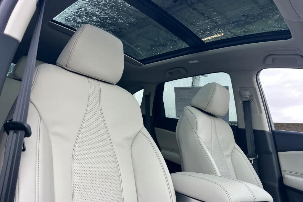 new 2026 Acura RDX car, priced at $49,750