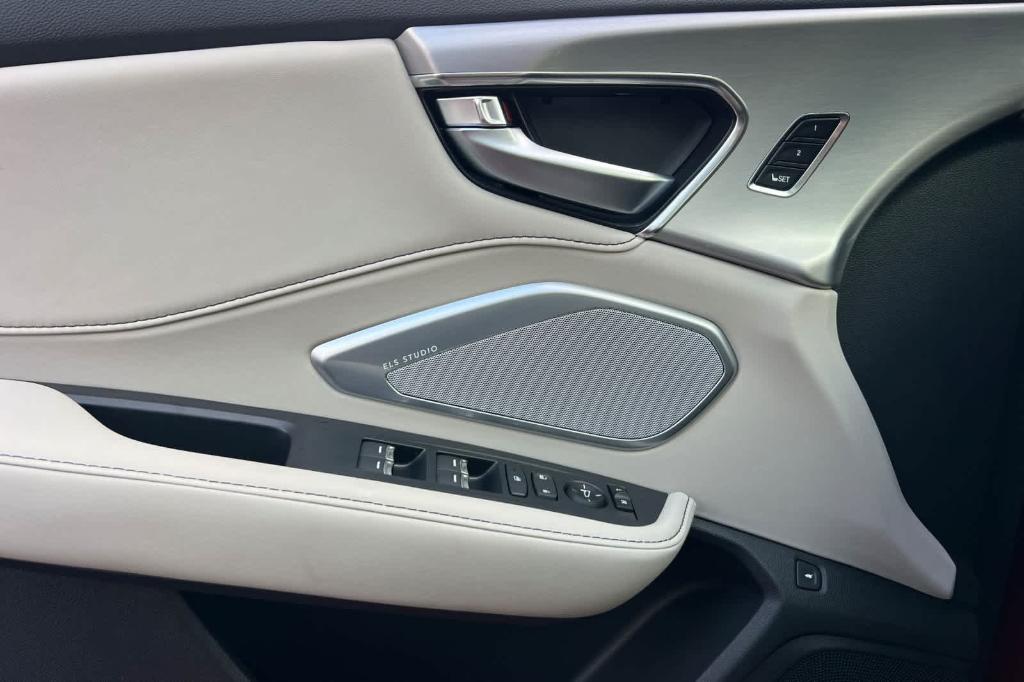 new 2026 Acura RDX car, priced at $49,750