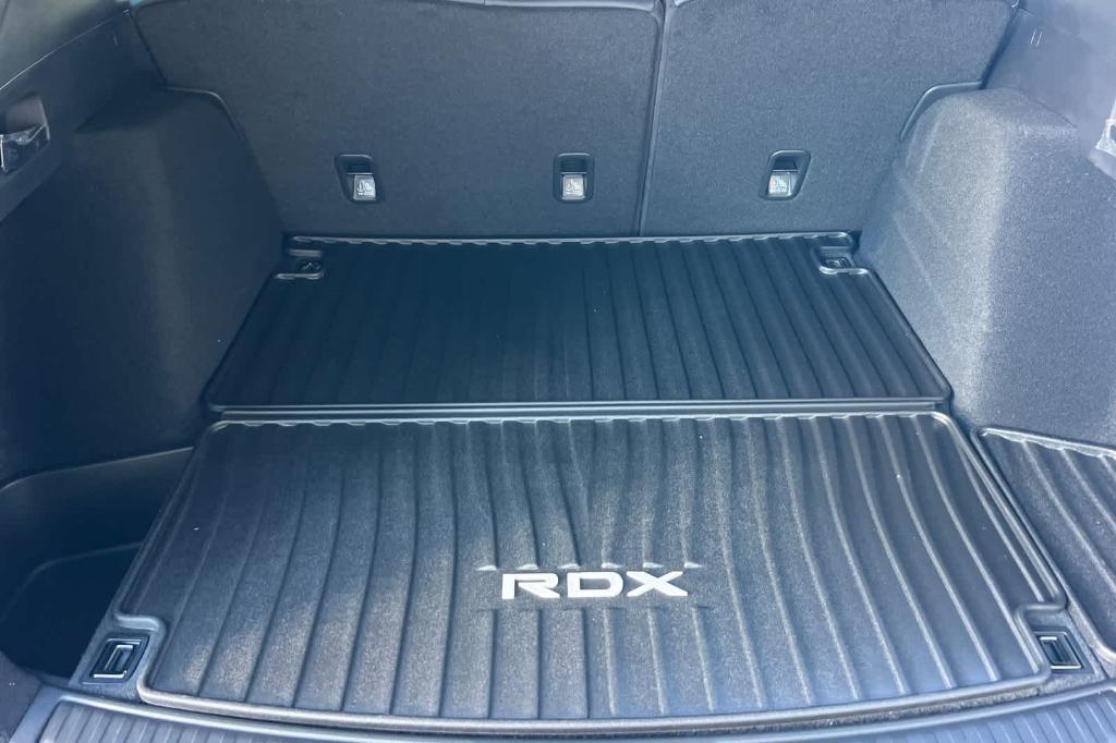 new 2026 Acura RDX car, priced at $47,050