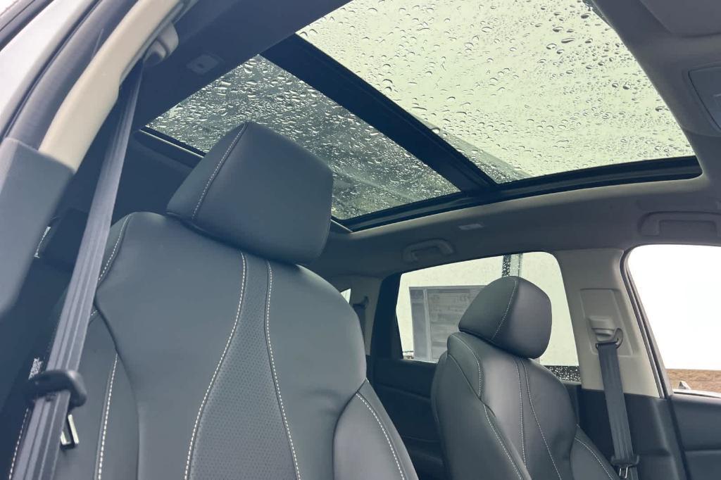 new 2026 Acura RDX car, priced at $49,835